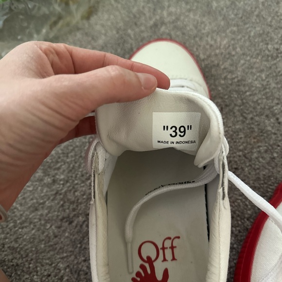 Off-White Lace-Up Cotton Canvas Sneakers - Picture 5 of 9